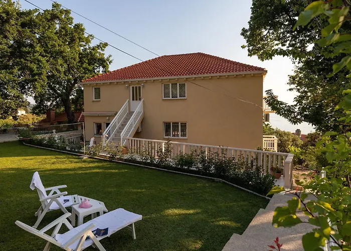 Belenum - One-bedroom With Balcony And Sea View No 3 Appartement