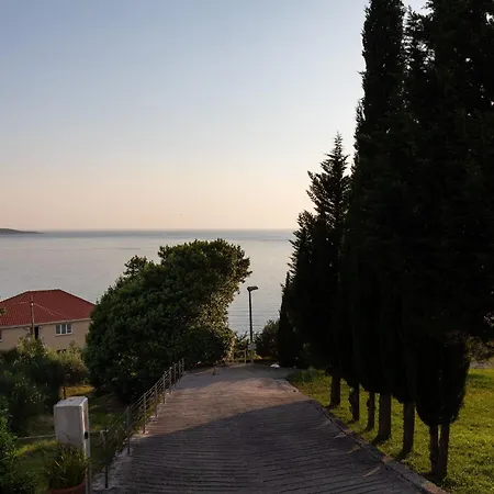 Belenum - One-bedroom With Balcony And Sea View No 3 * Mlini