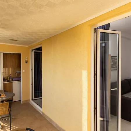Apartment Belenum - One-bedroom With Balcony And Sea View No 3 Mlini