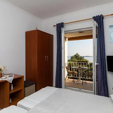 Belenum - One-bedroom With Balcony And Sea View No 3 * Mlini