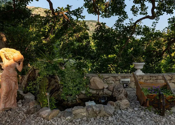 Belenum - One-bedroom With Balcony And Sea View No 3 아파트 *